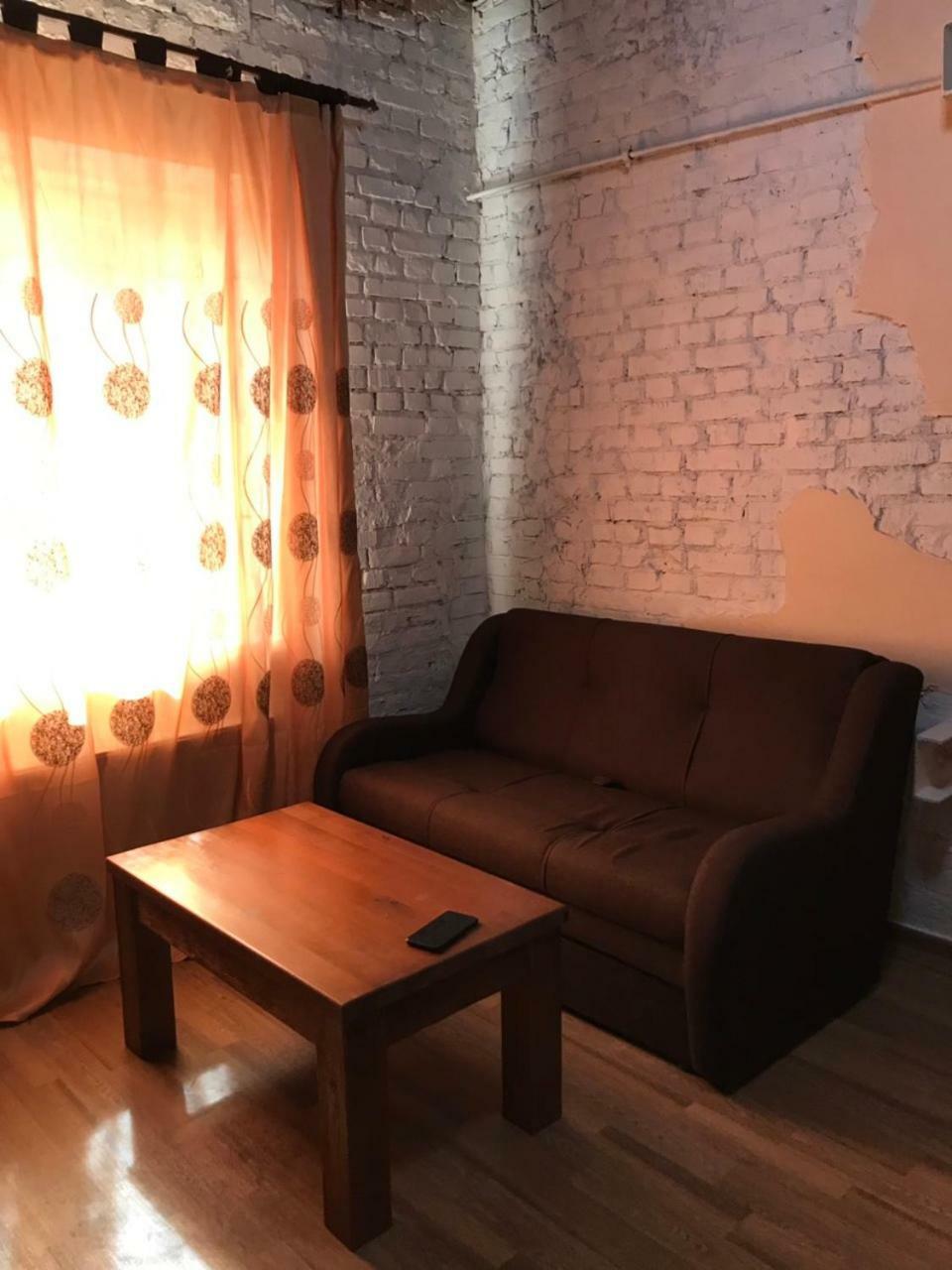 Two-Floor Apartments And Studio 2-Х Этажные Апартаменты И Студия В Самом Центре خاركيف المظهر الخارجي الصورة